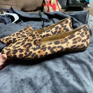 Cheetah print pointed flats (wide width)